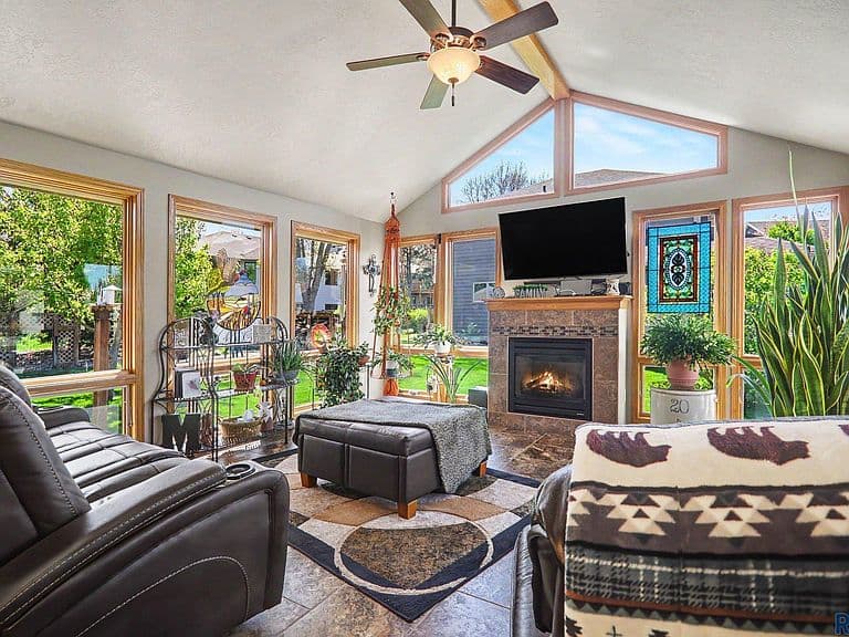 3301 E Marson Dr photo 5