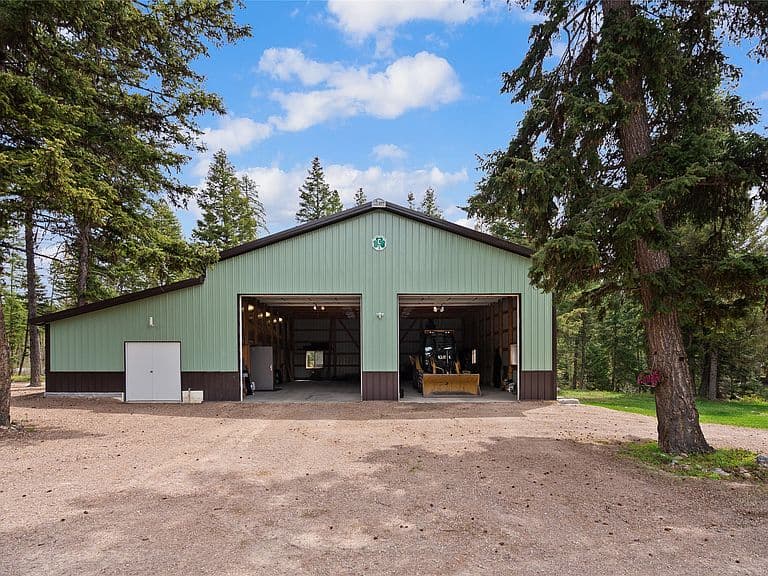 5449 Highway 83 N photo 3
