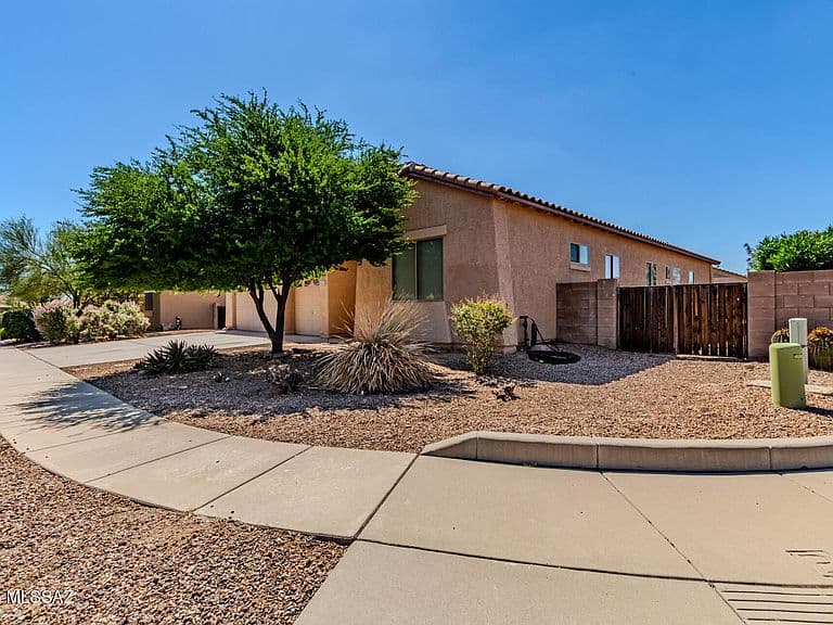 12921 N Cenozoic Dr photo 3