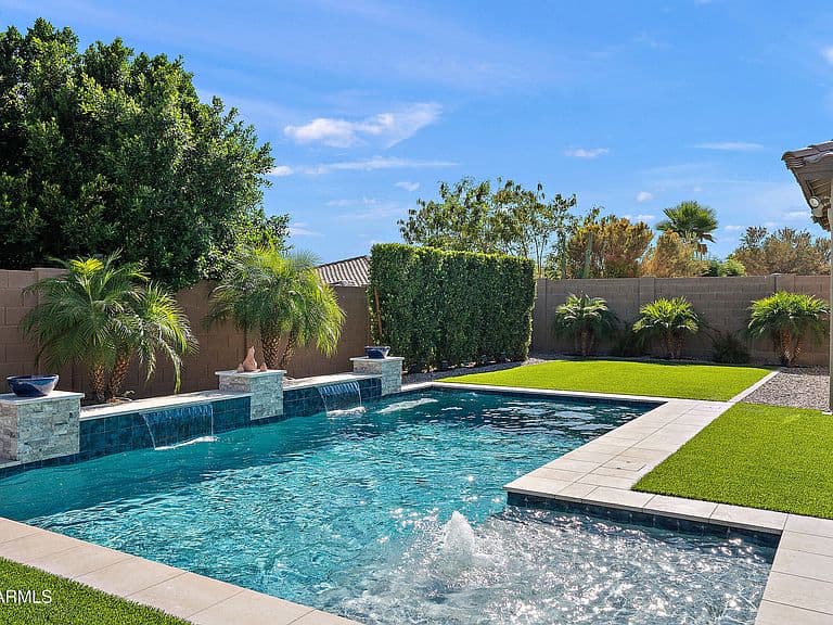 13411 W CHAPAROSA Way photo 3