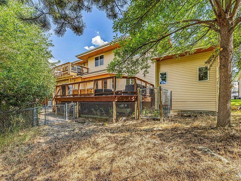 203 Artemos Dr photo 5