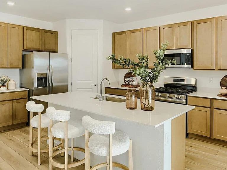 3281 E PIAZZA Drive photo 3