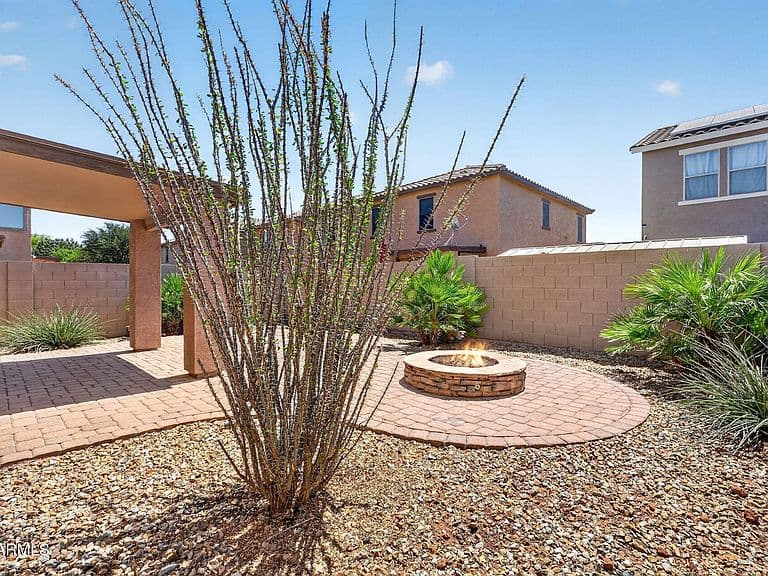 40369 W PEGGY Court photo 3