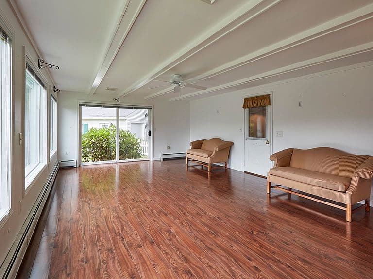 193 Finley Drive photo 5