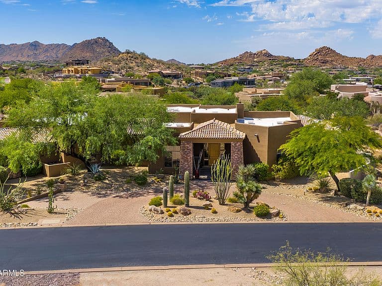 10725 E TROON NORTH Drive photo 1