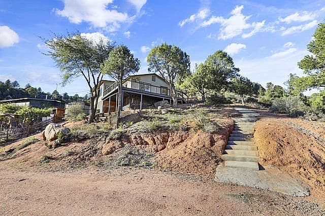 234 W Kings Dr photo 1