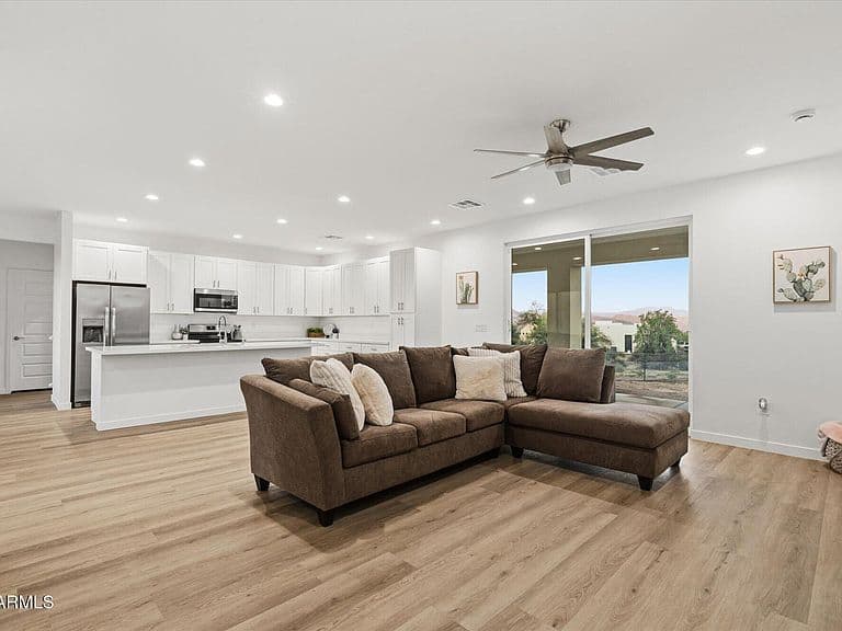 16035 E RANCHO LAREDO Drive photo 3