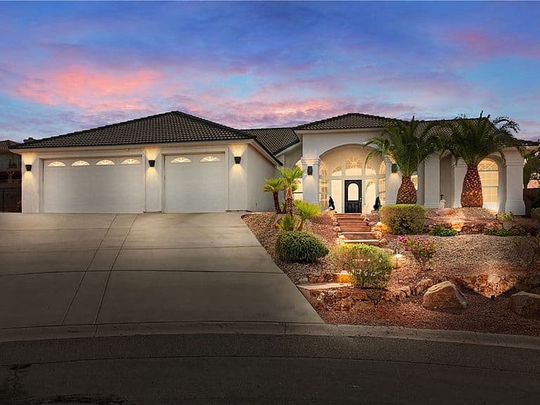 3470 Warren Court photo 3