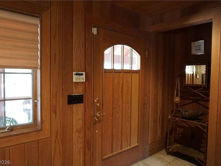 4178 Matterhorn Way photo 5