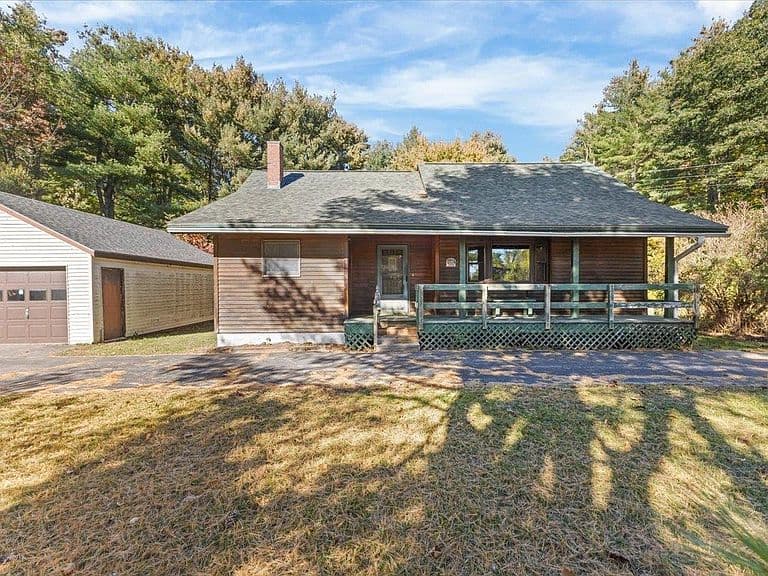 155 West Milton Road photo 2