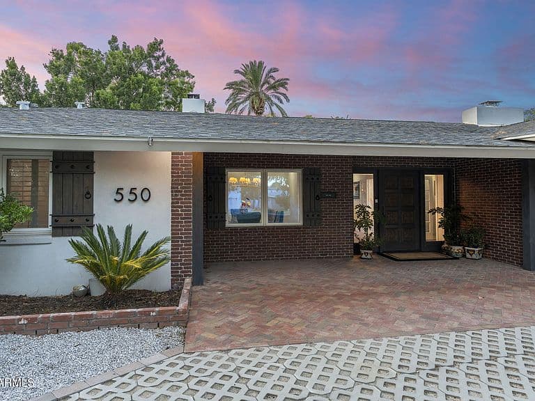 550 W BERRIDGE Lane photo 5