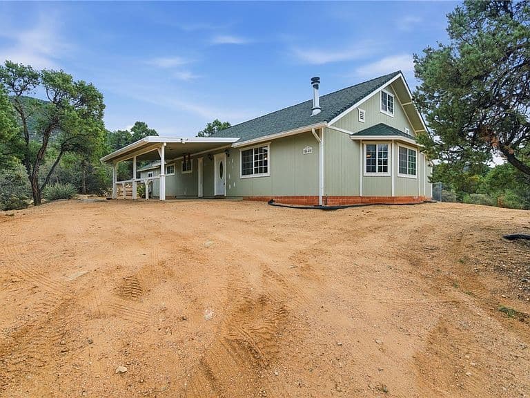 5640 E Blue Jay Rd photo 1