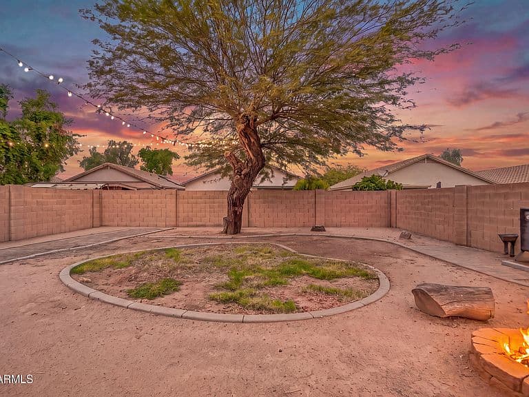 2450 E OLIVINE Road photo 3