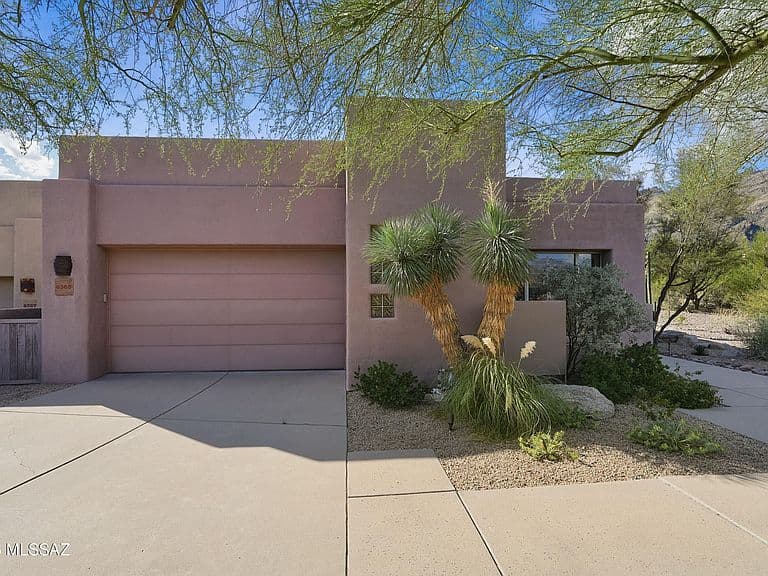 6365 N Ventana View Pl photo 1