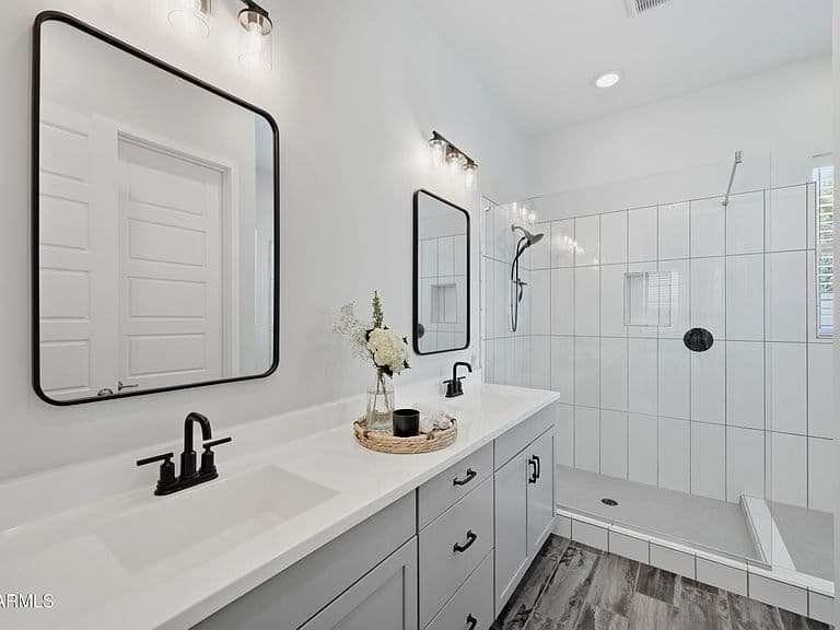 153 N ABALONE Drive photo 5