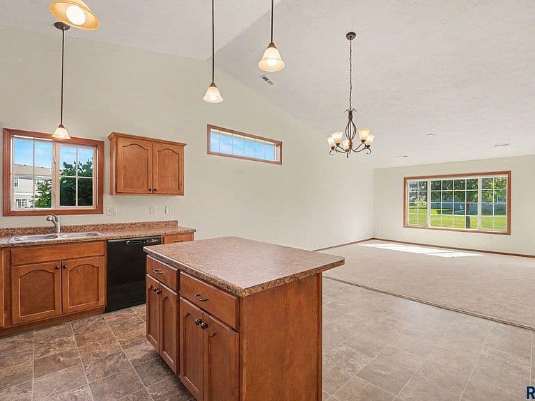 5303 W Sourwood Pl photo 4