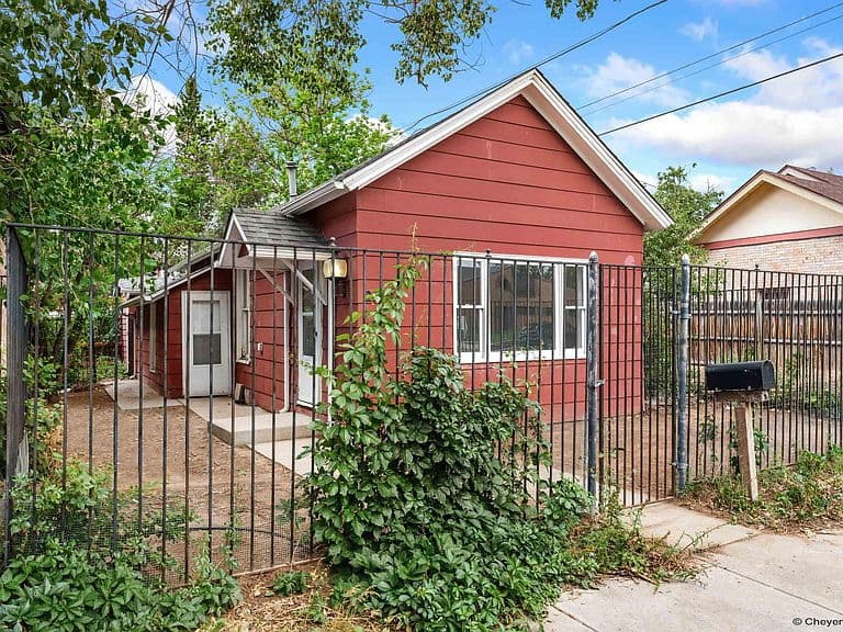 2510 Maxwell Ave photo 1