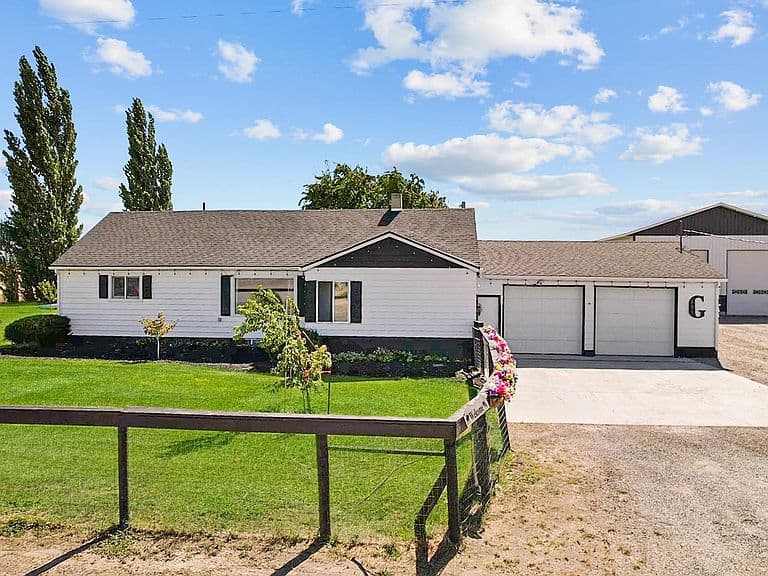 2673 W 1800 S photo 1