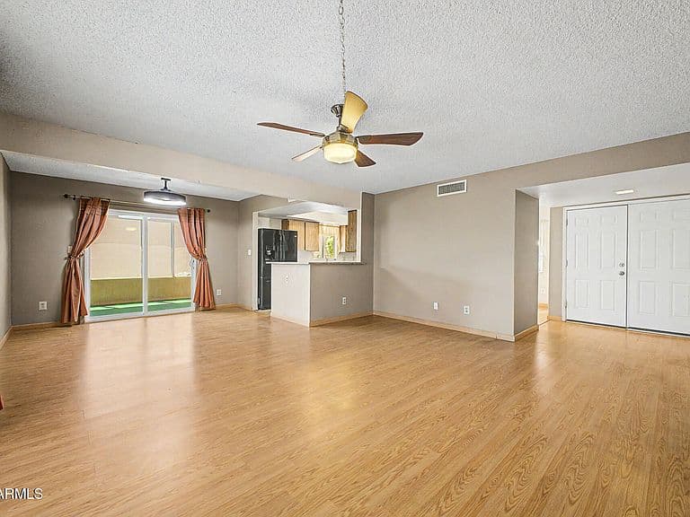 9358 E CITRUS Lane N photo 5