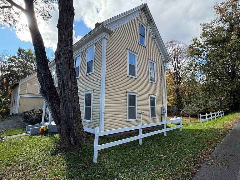 8 Chelsey Hill Road photo 4