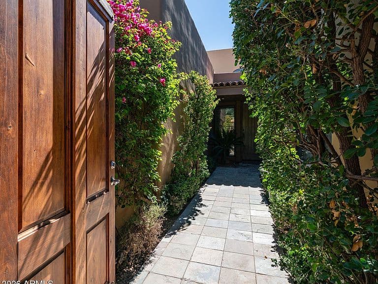 6711 E CAMELBACK Road #70 photo 4