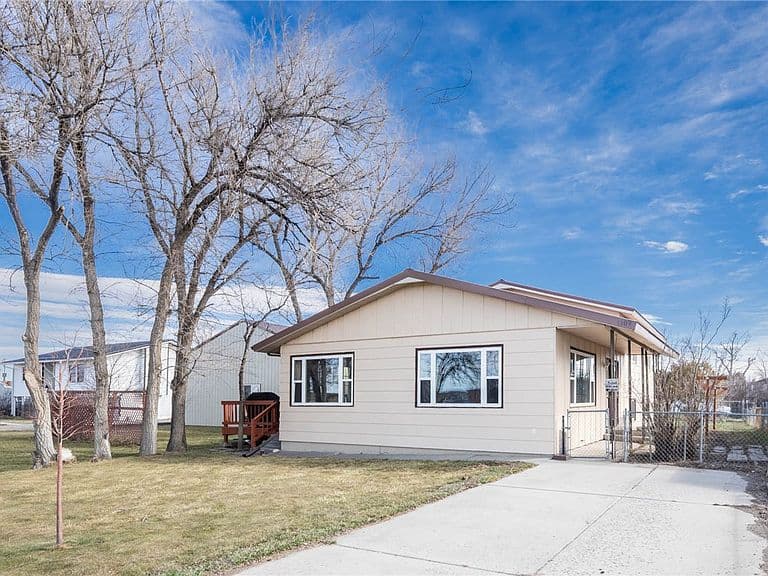 1109 N Crawford Ave photo 1