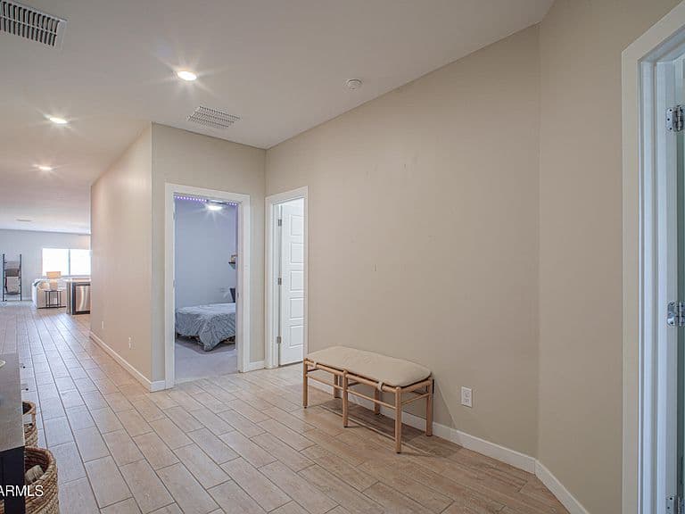 35266 W Santa Barbara Avenue photo 3