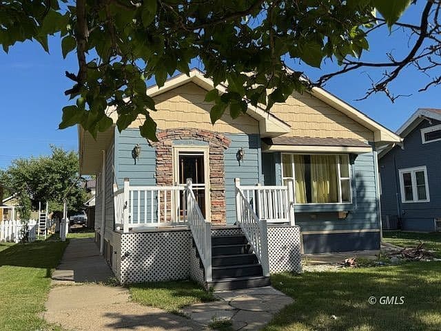 606 N Meade Ave photo 2