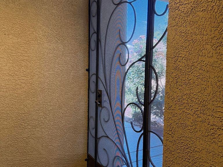 433 W Bazille Way photo 5