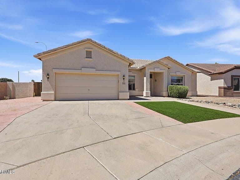 1010 E DESERT INN Drive photo 2