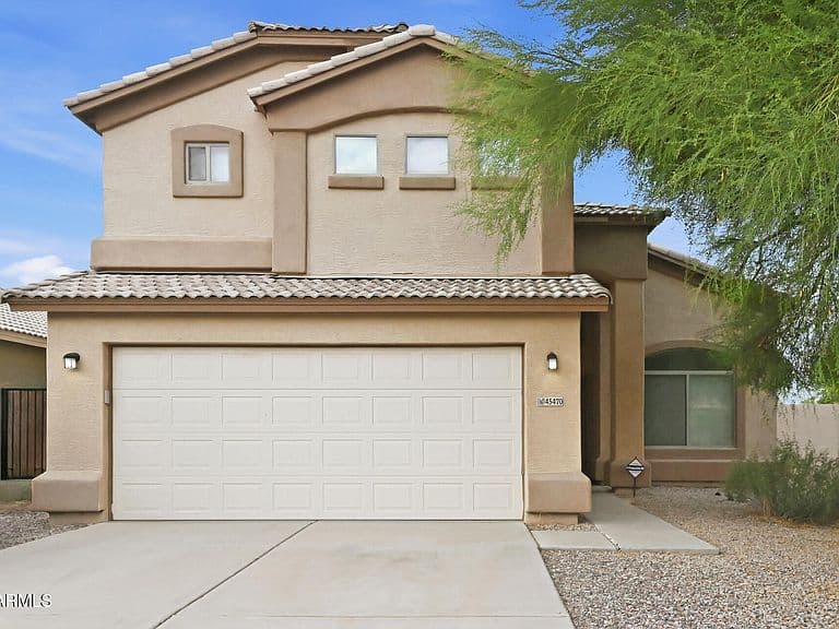 45470 W WINDMILL Drive photo 1