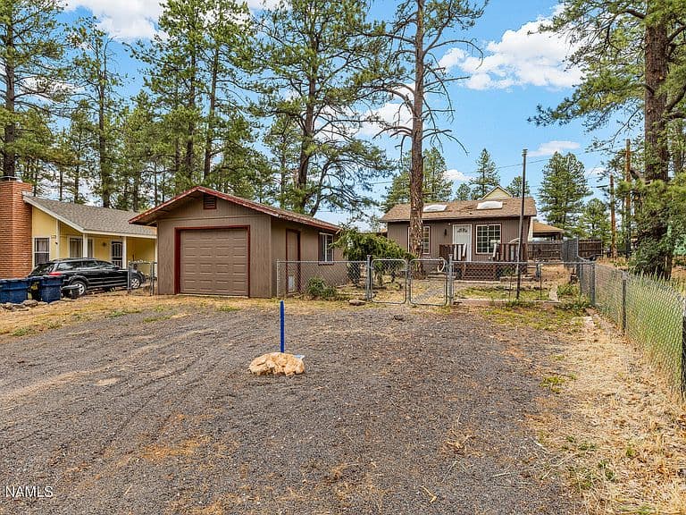 937 Omaha photo 1