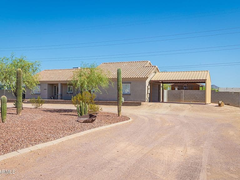 23128 W HAMMOND Lane photo 3