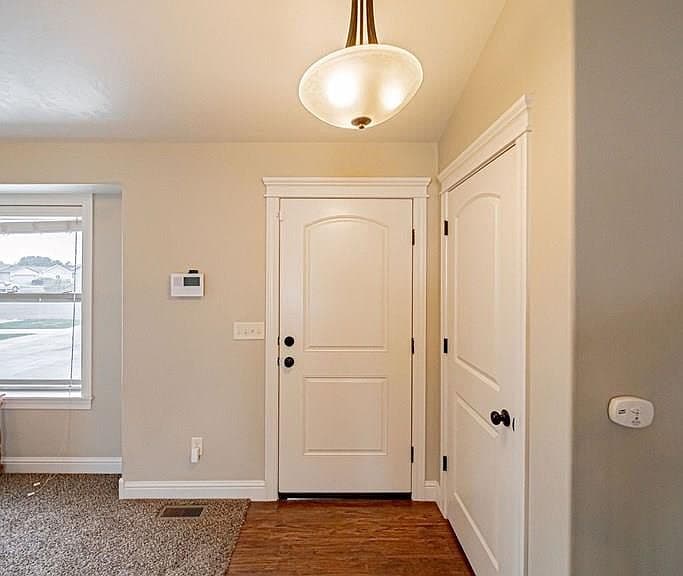 3750 E Ridgeland Dr photo 3