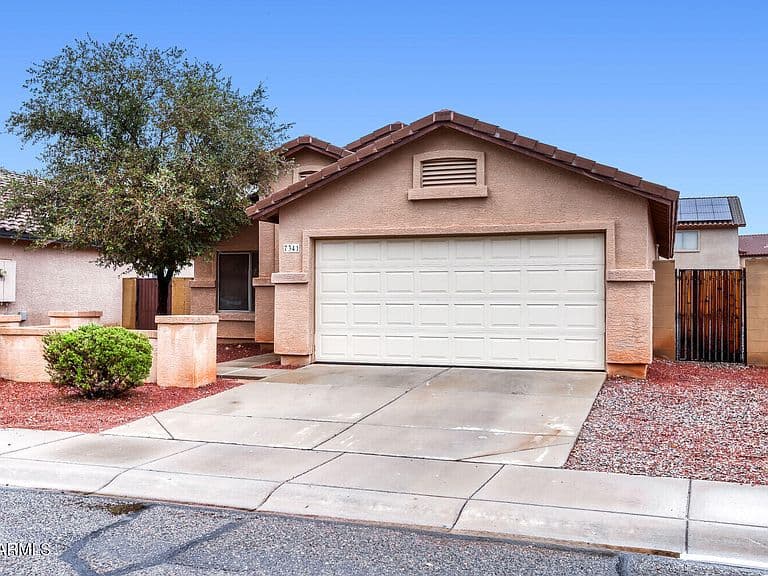 7341 S 253RD Avenue photo 1