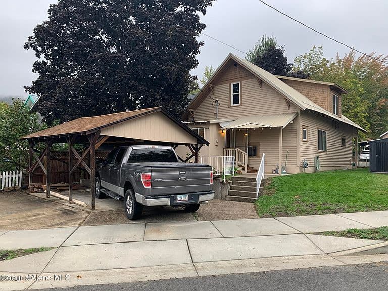106 Kellogg Ave photo 4