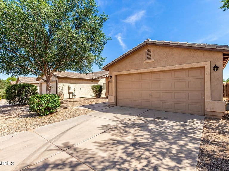 30212 N SUNRAY Drive photo 3