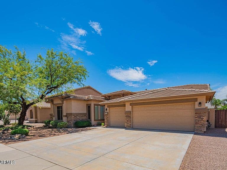 26072 N 74TH Avenue photo 5