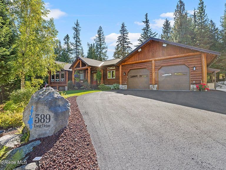 389 Long Dr photo 1