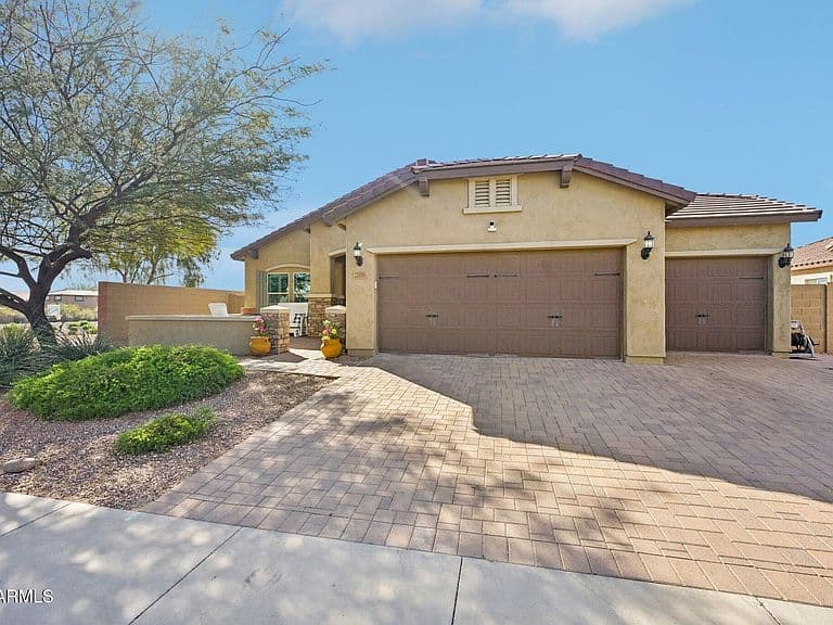 17419 W OBERLIN Way photo 3