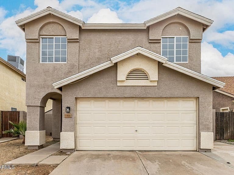 7355 W Eva St photo 4