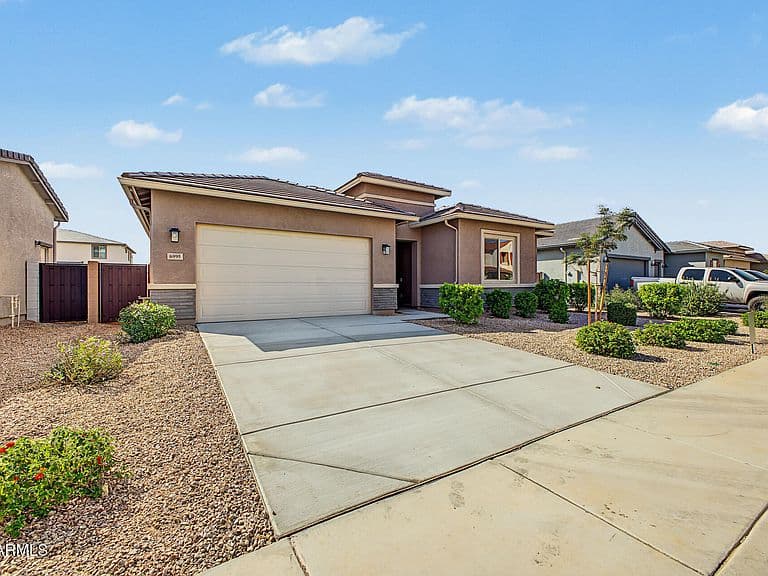 6995 E HAYRIDE Lane photo 3
