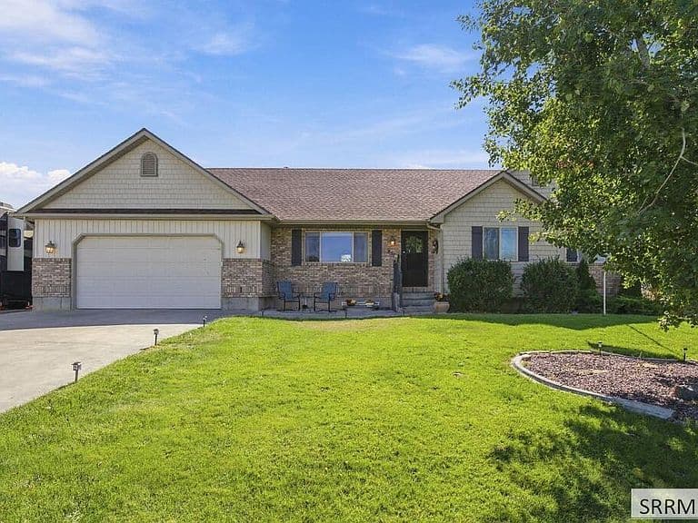 857 S Belle Arbor Dr photo 1