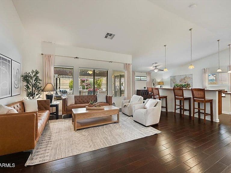 23012 W SOLANO Drive photo 5