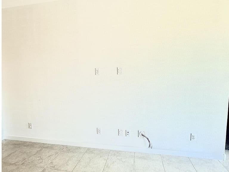 3807 S 65TH Avenue photo 5