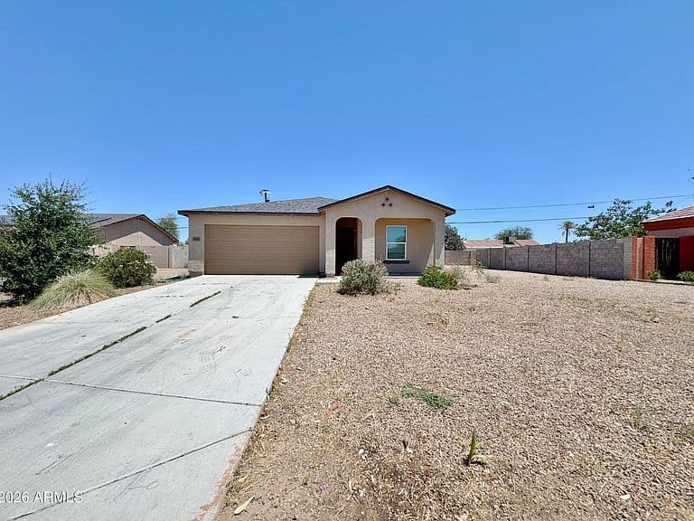 9236 W MADERO Drive photo 2