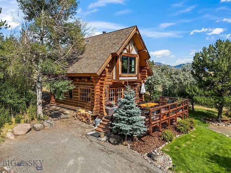 55 Orion Way photo 2