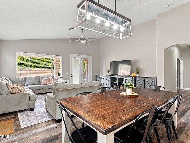 3576 E SAN PEDRO Avenue photo 1