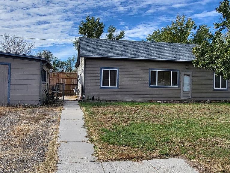 622 Missouri Ave photo 2