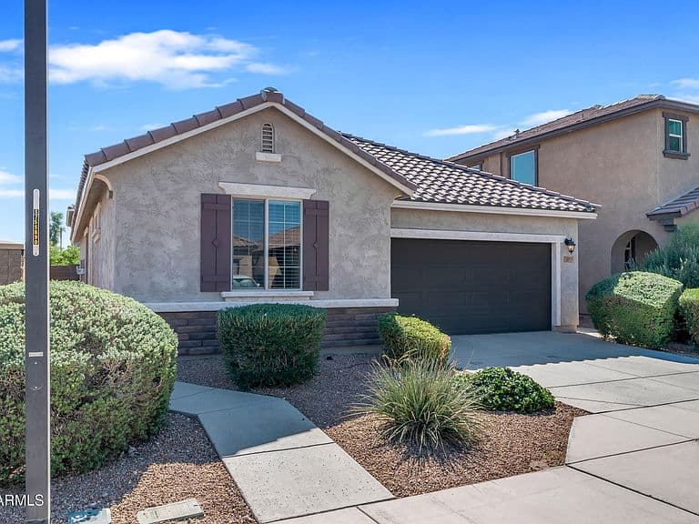12033 W ROWEL Road photo 4